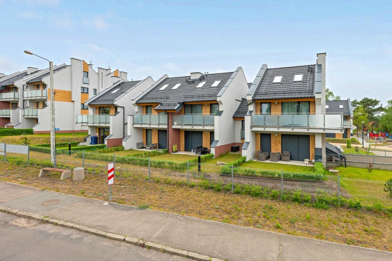 Apartamenty Piamola Jantar Park Exterior photo