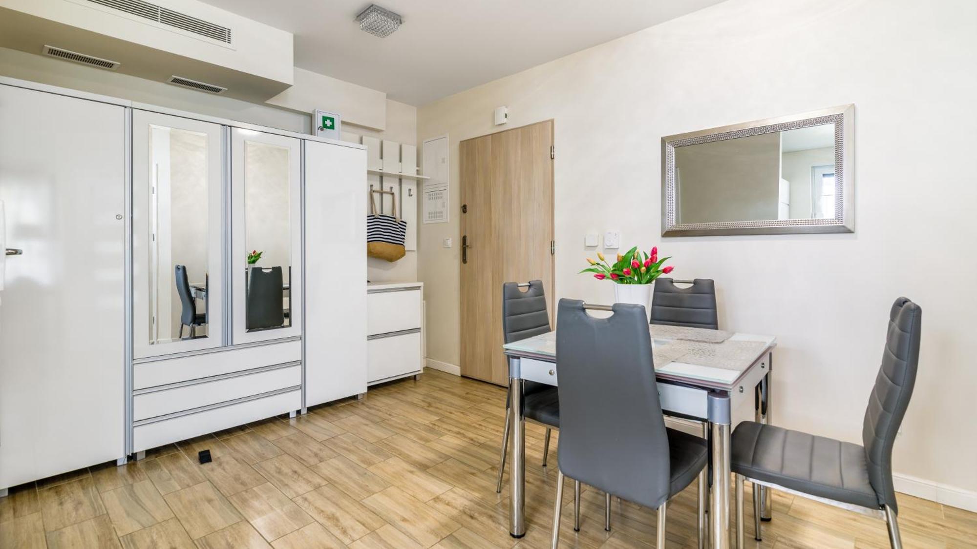 Apartamenty Piamola Jantar Park Exterior photo